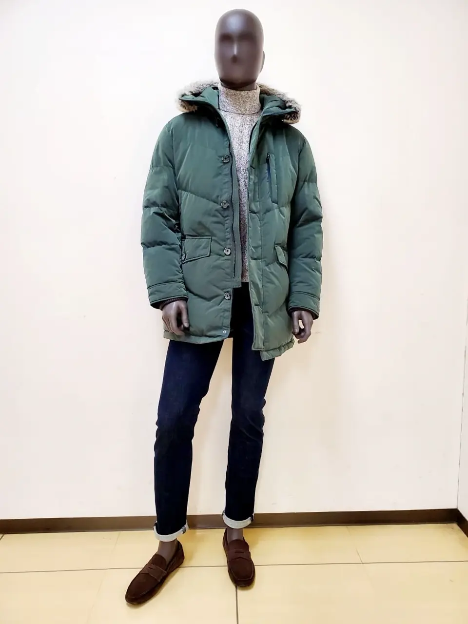 JOSEPH ABBOUD 亀井 コーディネート画像