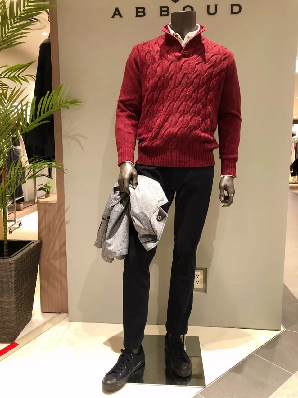 JOSEPH ABBOUD 川田 コーディネート画像