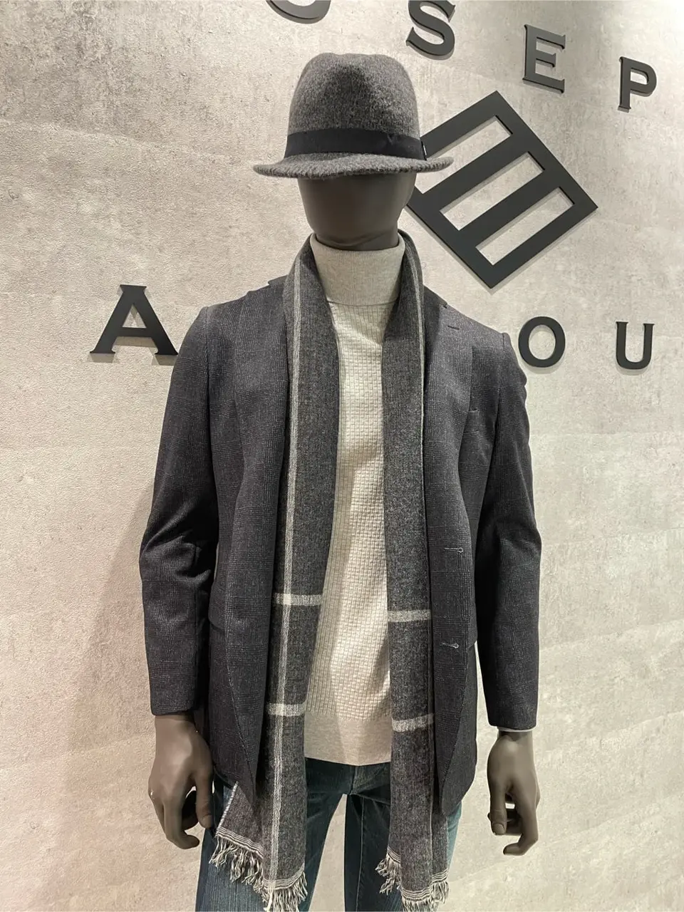 JOSEPH ABBOUD 東　 コーディネート画像