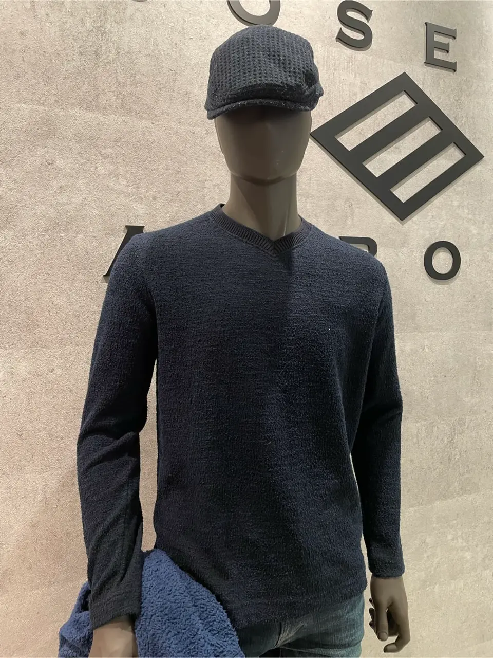 JOSEPH ABBOUD 東　 コーディネート画像