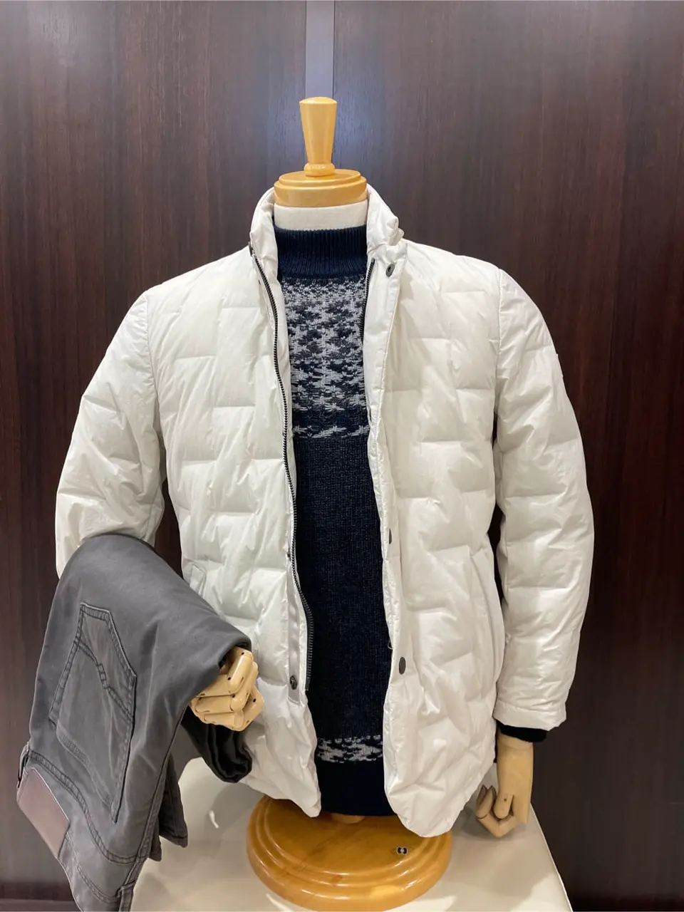 JOSEPH ABBOUD 松山 コーディネート画像