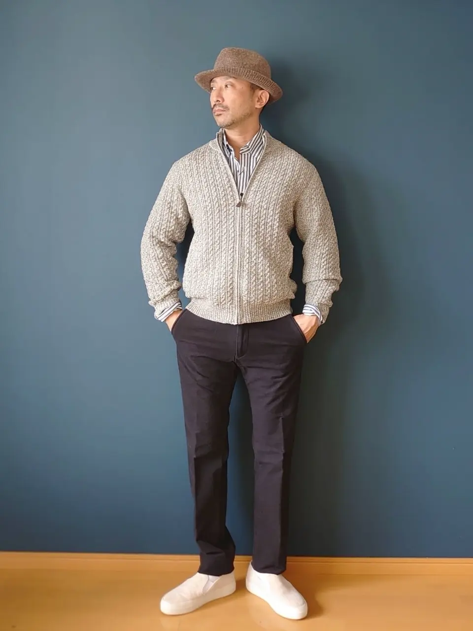 JOSEPH ABBOUD 安東 コーディネート画像