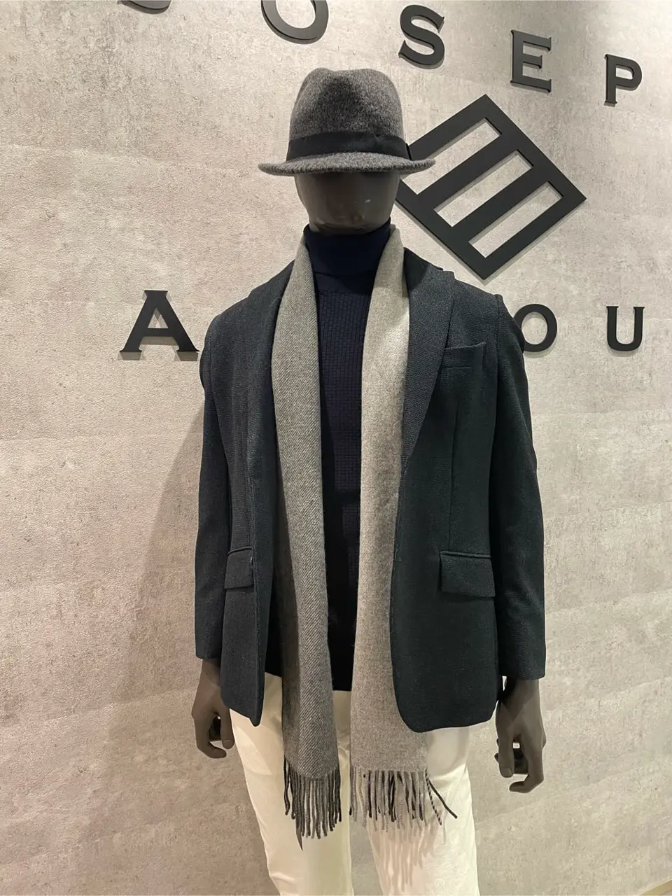 JOSEPH ABBOUD 東　 コーディネート画像