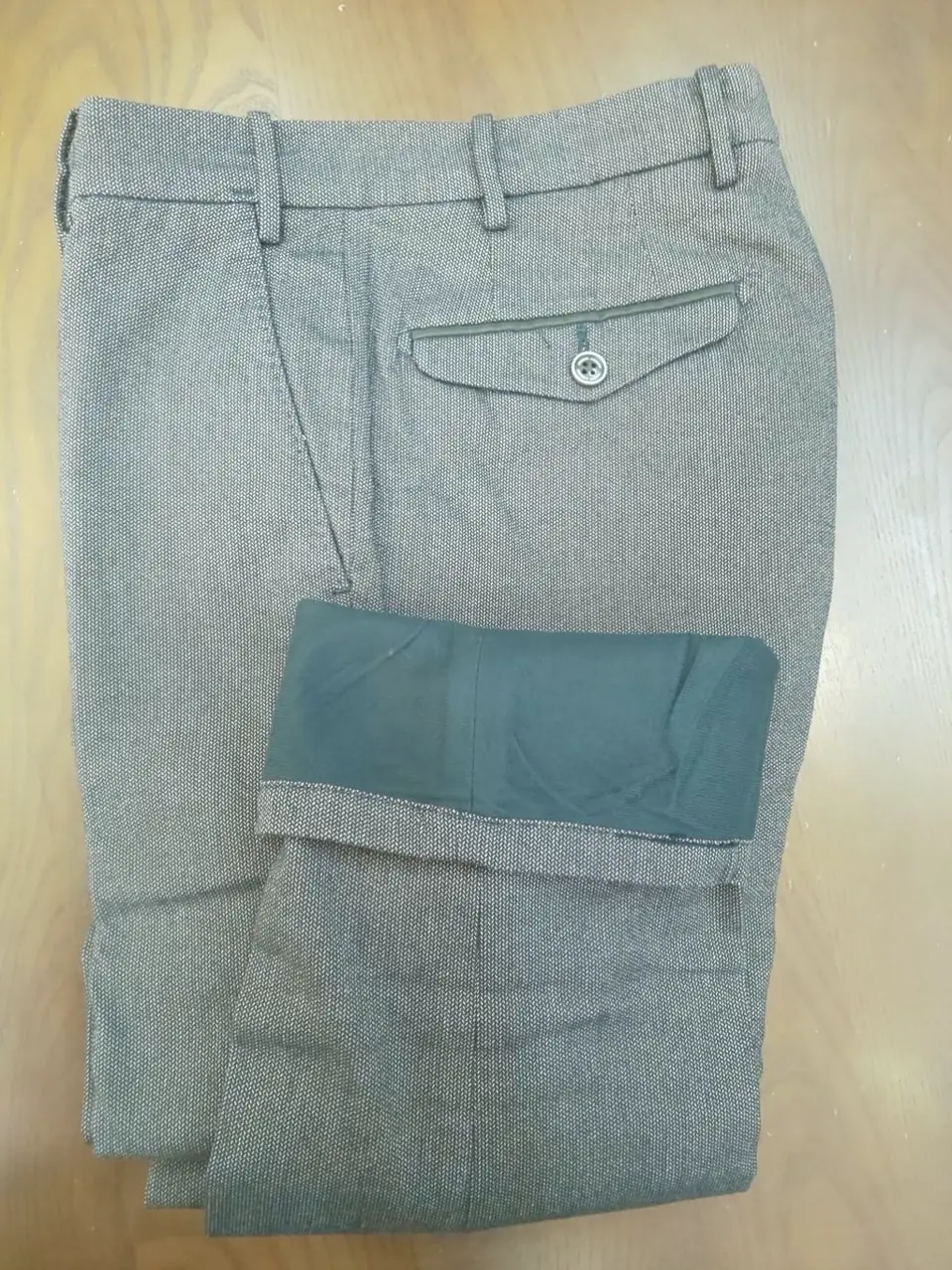 JOSEPH ABBOUD 斉藤 コーディネート画像