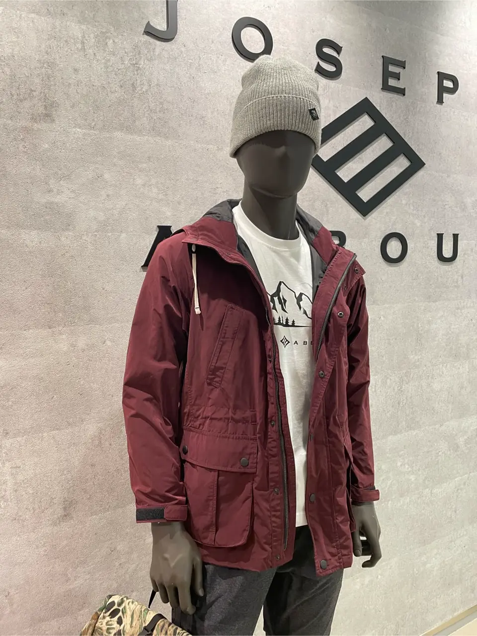 JOSEPH ABBOUD 東　 コーディネート画像