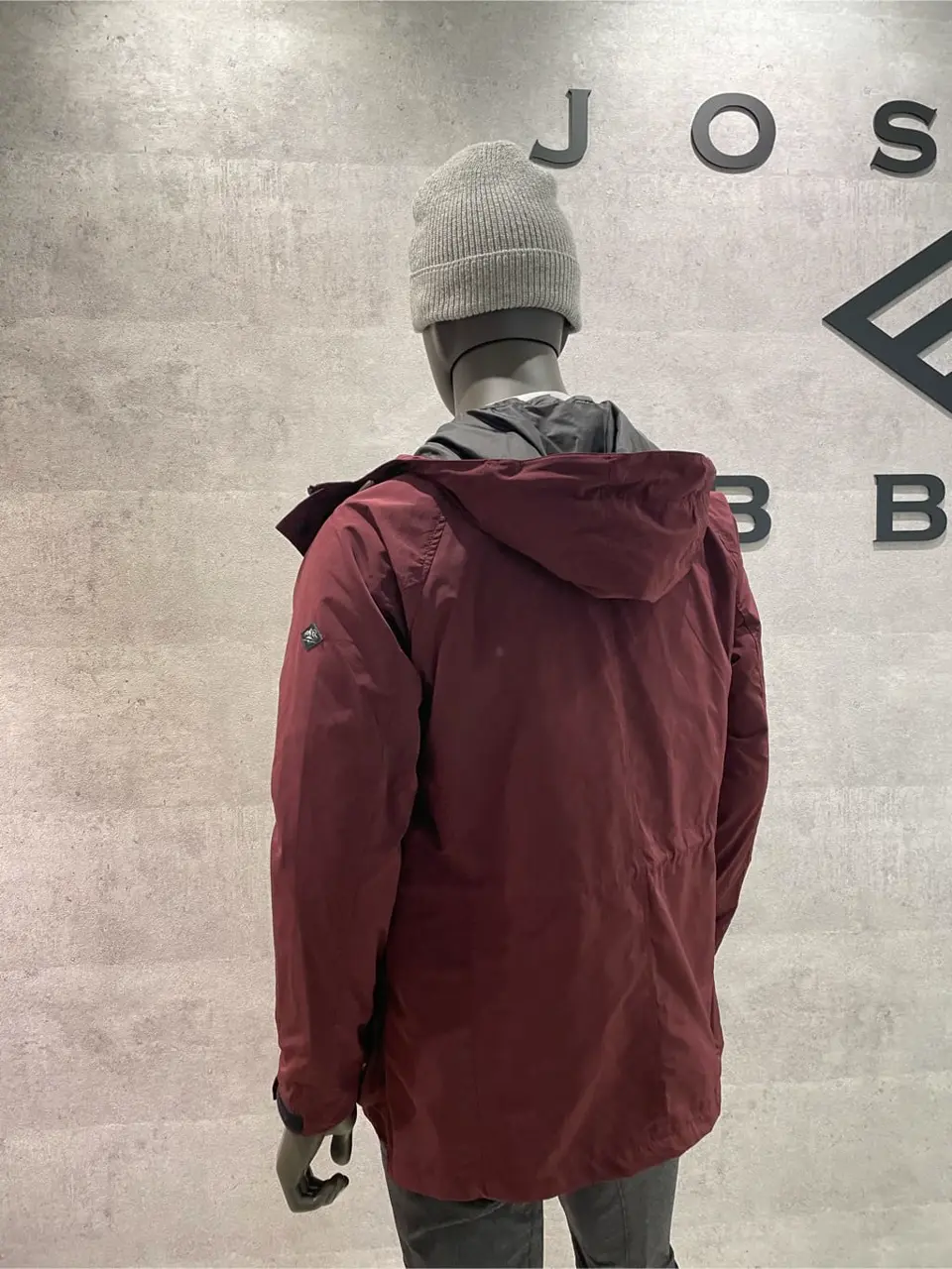 JOSEPH ABBOUD 東　 コーディネート画像