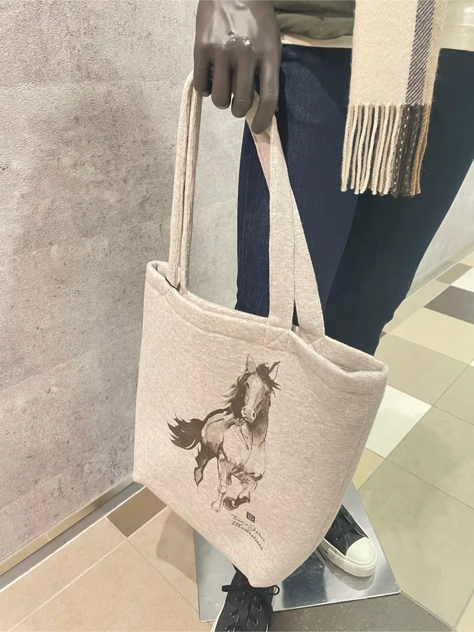 JOSEPH ABBOUD 東　 コーディネート画像