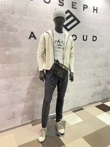 JOSEPH ABBOUD 東　 コーディネート画像