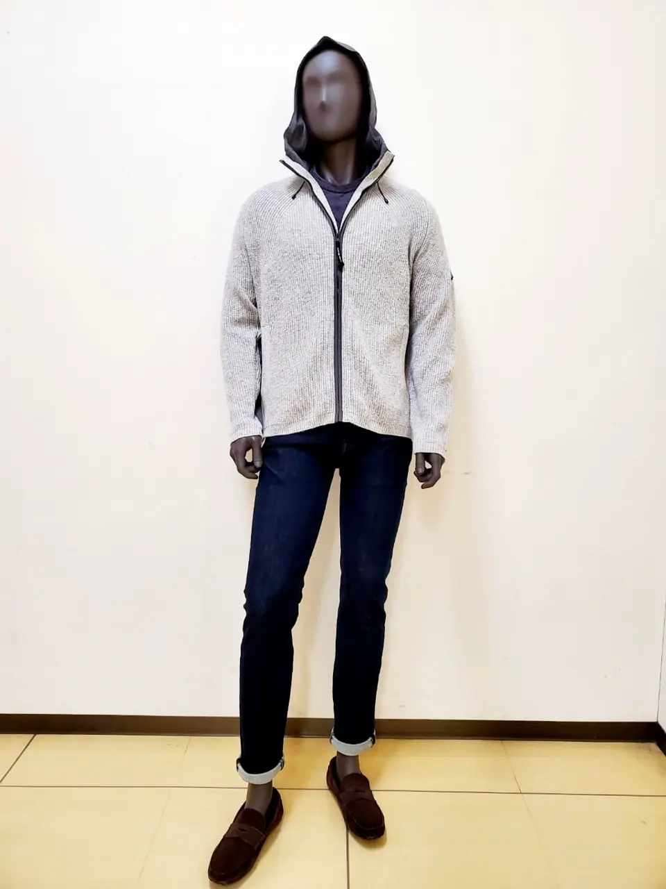 JOSEPH ABBOUD 亀井 コーディネート画像