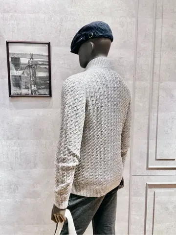 JOSEPH ABBOUD 二澤 コーディネート画像