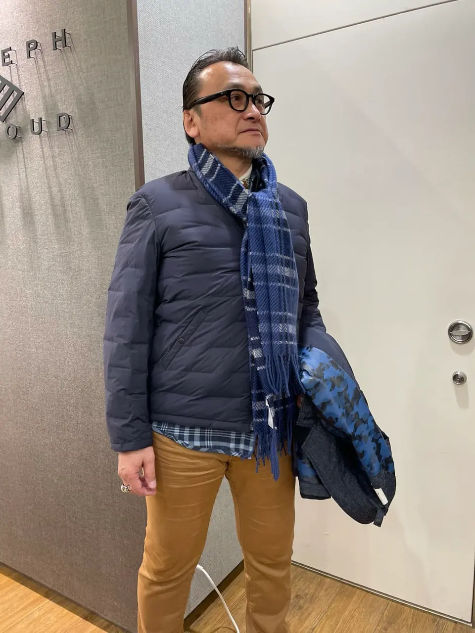 JOSEPH ABBOUD 辰見 コーディネート画像