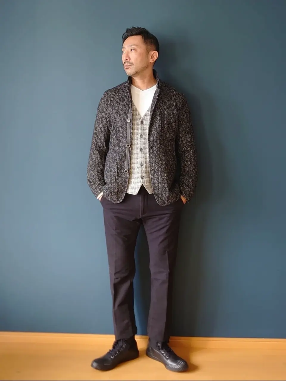 JOSEPH ABBOUD 安東 コーディネート画像