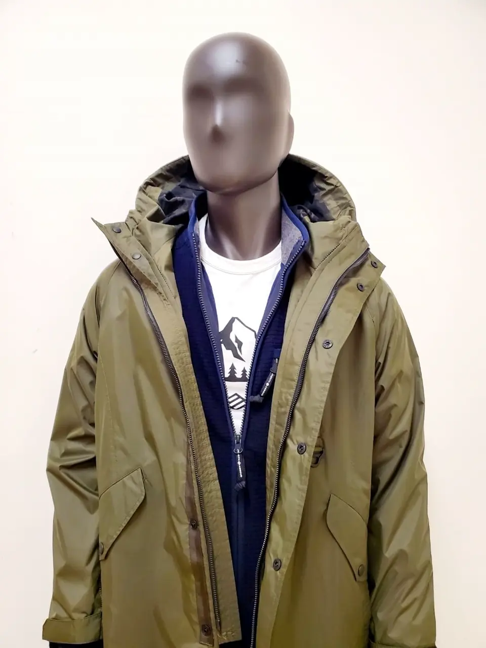 JOSEPH ABBOUD 亀井 コーディネート画像