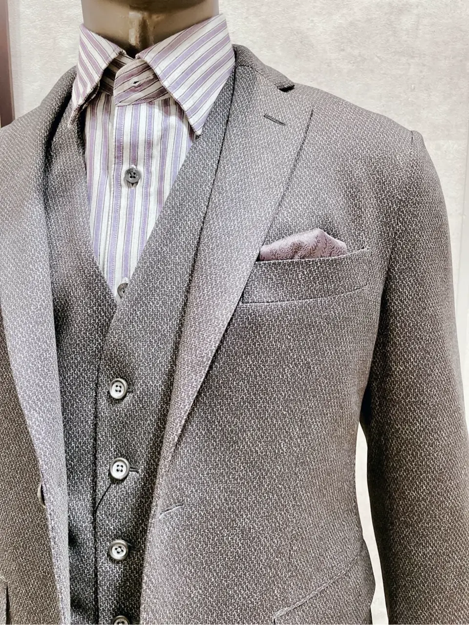 JOSEPH ABBOUD 二澤 コーディネート画像