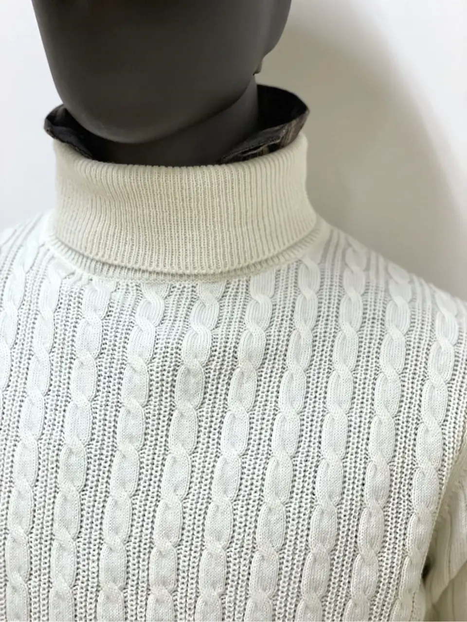 JOSEPH ABBOUD 金本 コーディネート画像