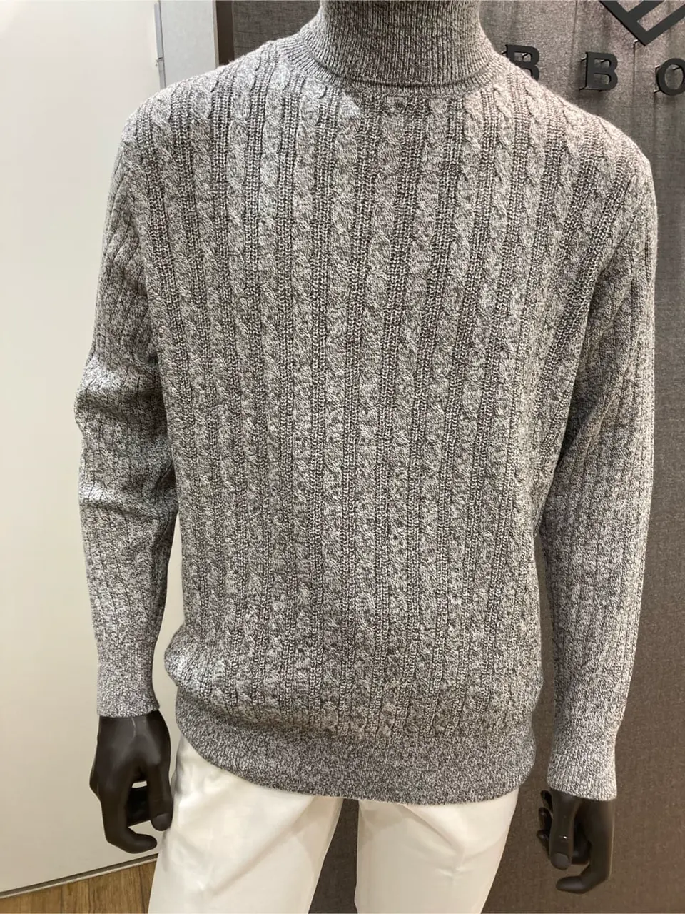 JOSEPH ABBOUD 丈六 コーディネート画像