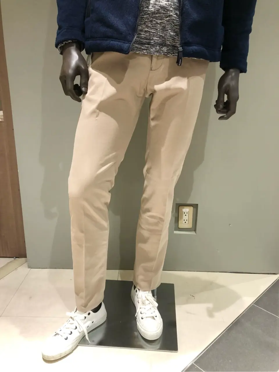 JOSEPH ABBOUD 川田 コーディネート画像