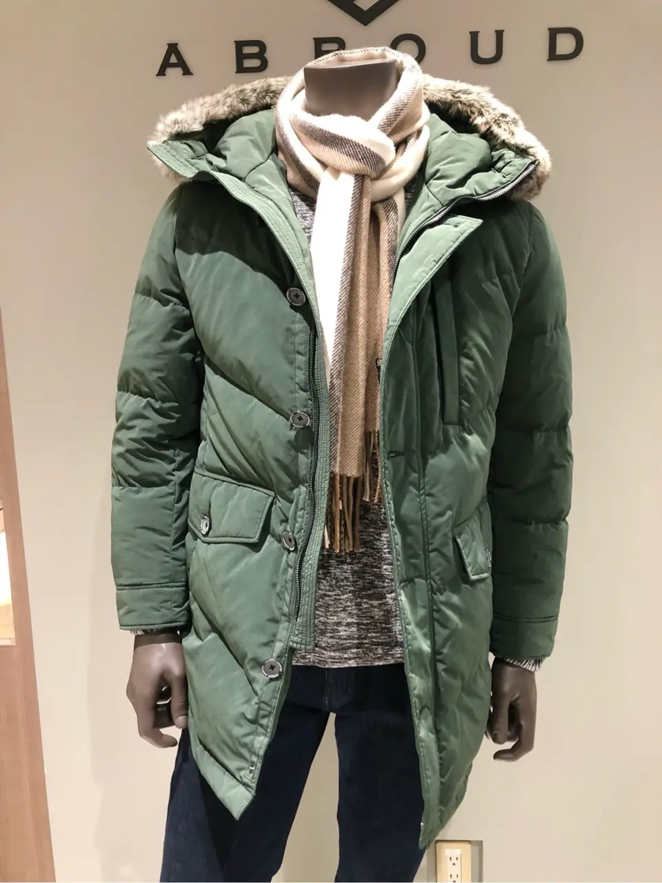 JOSEPH ABBOUD 川田 コーディネート画像