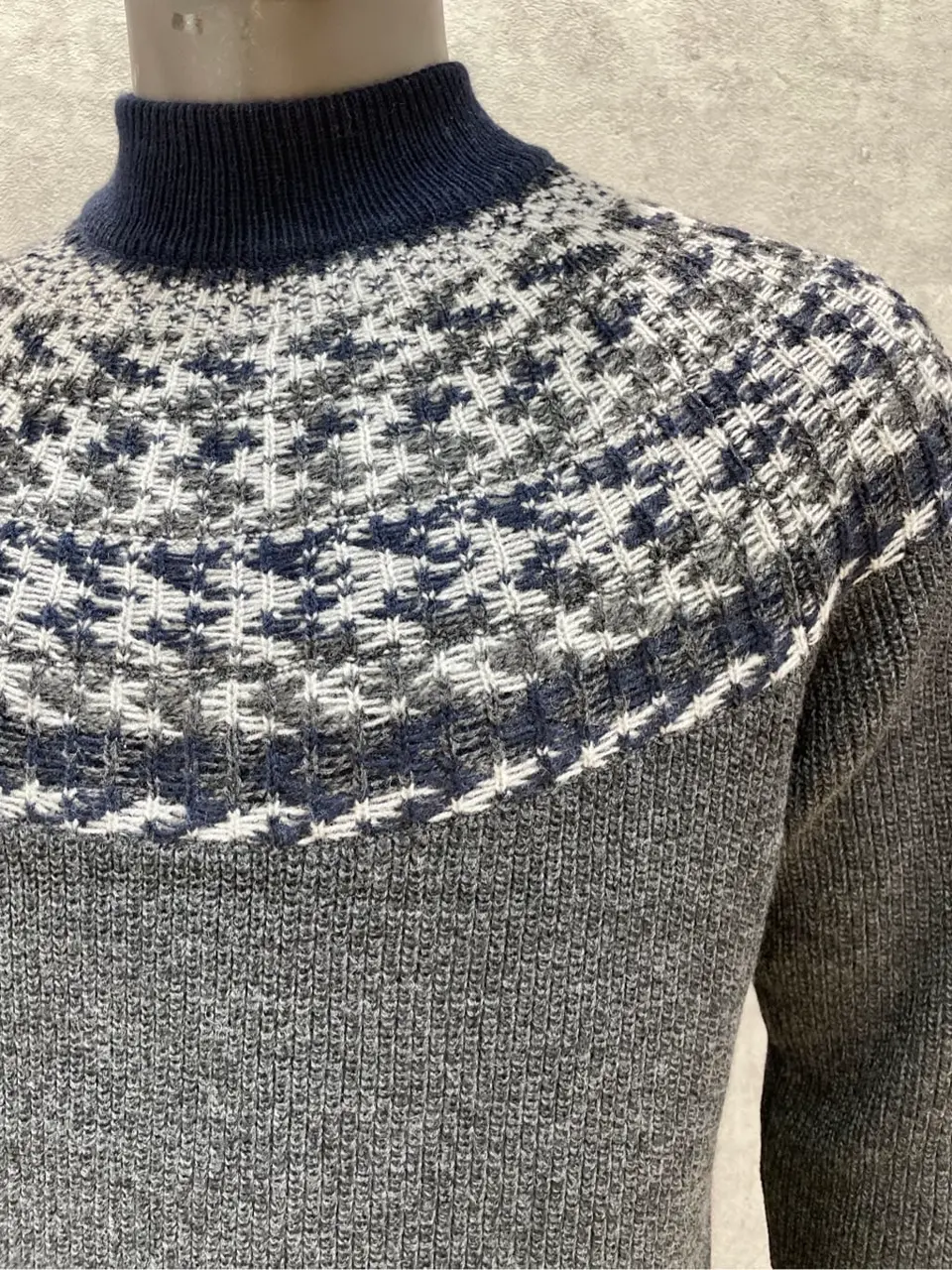 JOSEPH ABBOUD 二澤 コーディネート画像