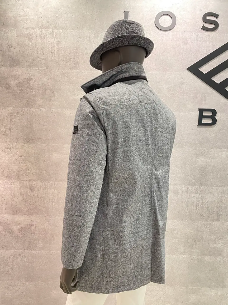 JOSEPH ABBOUD 東　 コーディネート画像