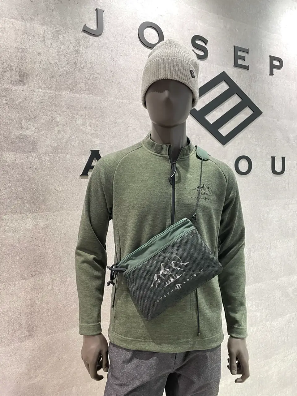 JOSEPH ABBOUD 東　 コーディネート画像