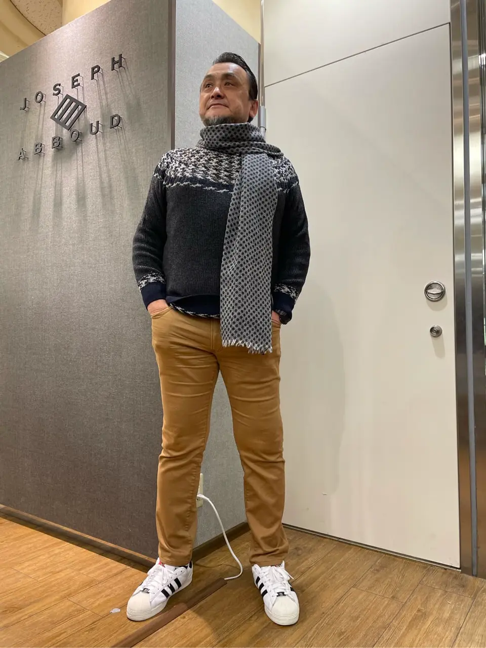 JOSEPH ABBOUD 辰見 コーディネート画像