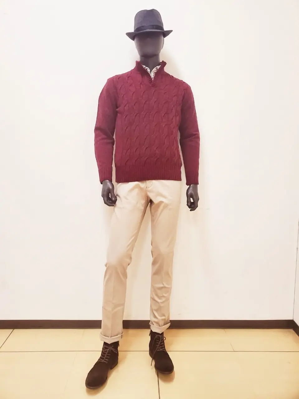 JOSEPH ABBOUD 亀井 コーディネート画像