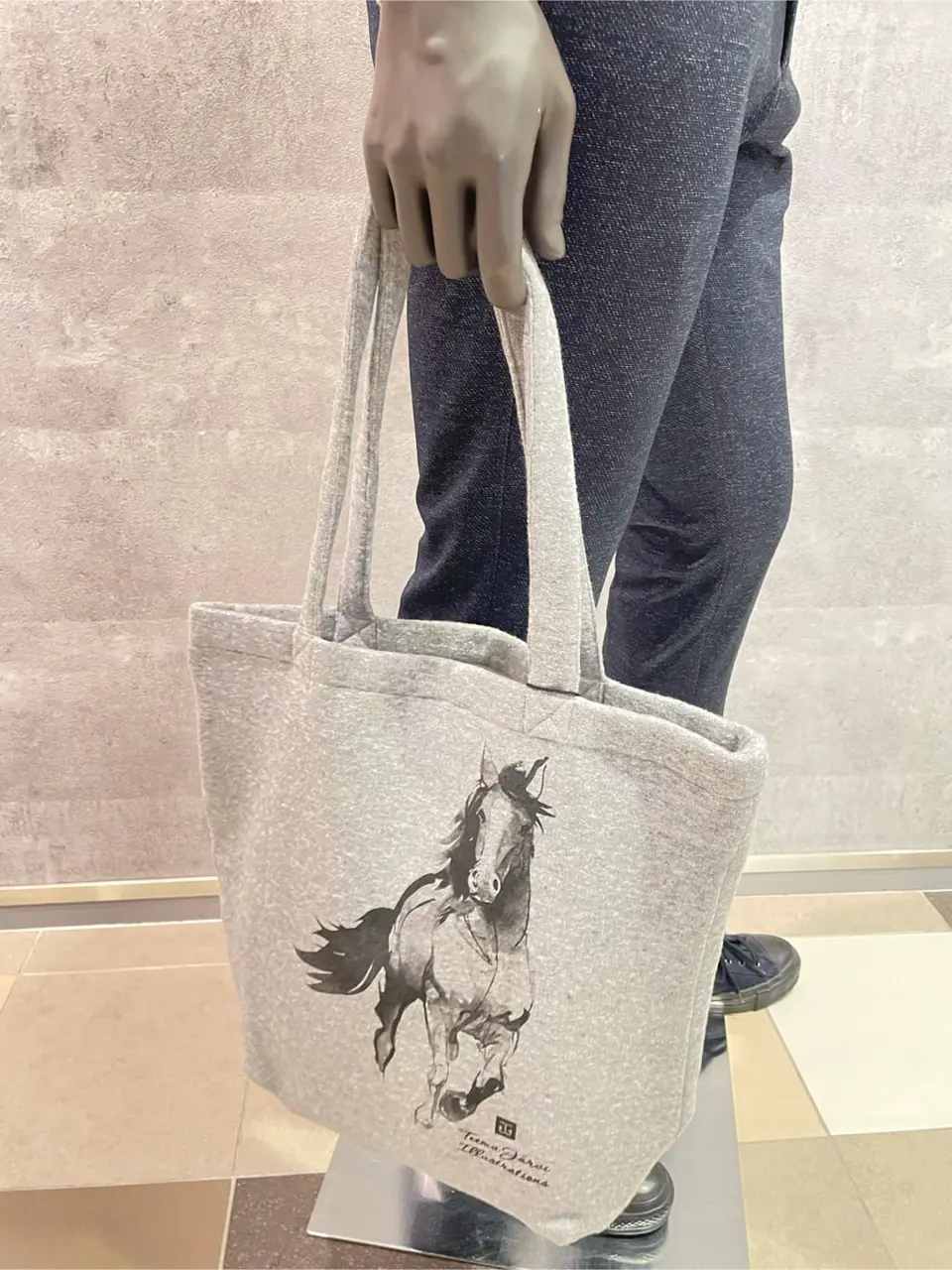 JOSEPH ABBOUD 東　 コーディネート画像