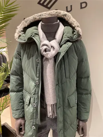 JOSEPH ABBOUD 伊津野 コーディネート画像