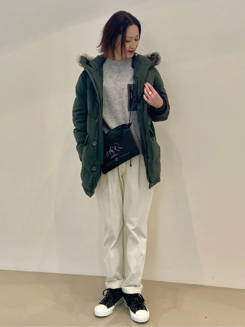  たかい　かおり コーディネート画像