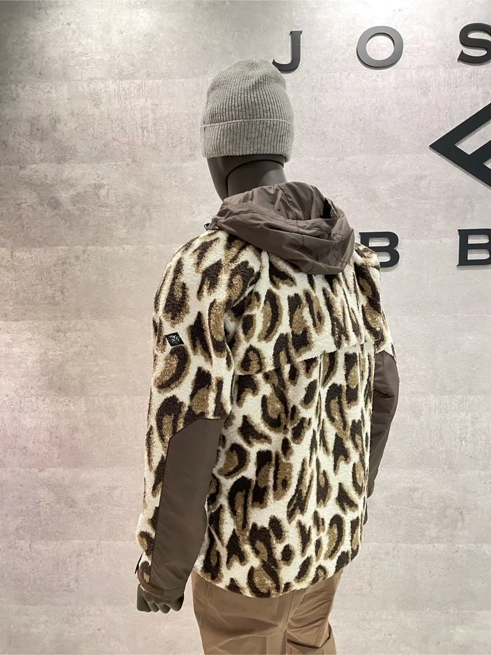 JOSEPH ABBOUD 東　 コーディネート画像