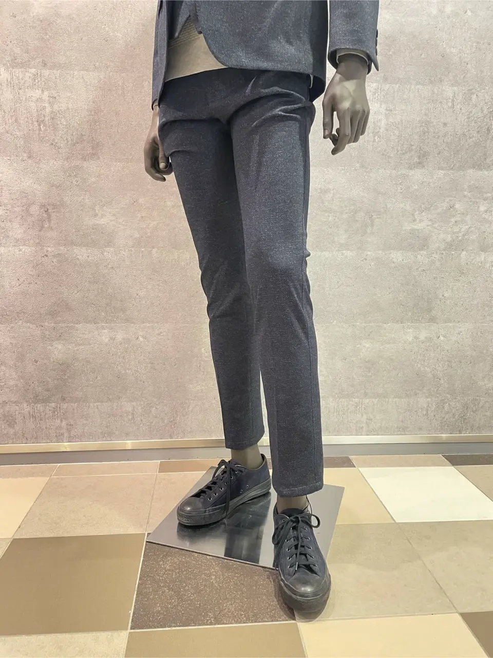 JOSEPH ABBOUD 東　 コーディネート画像