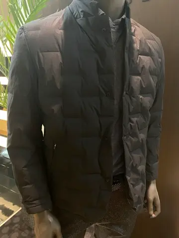 JOSEPH ABBOUD スタッフ コーディネート画像