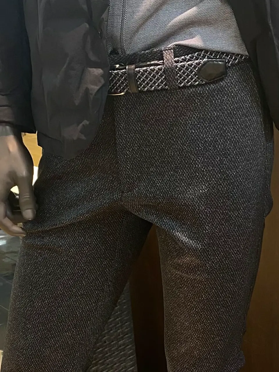 JOSEPH ABBOUD スタッフ コーディネート画像