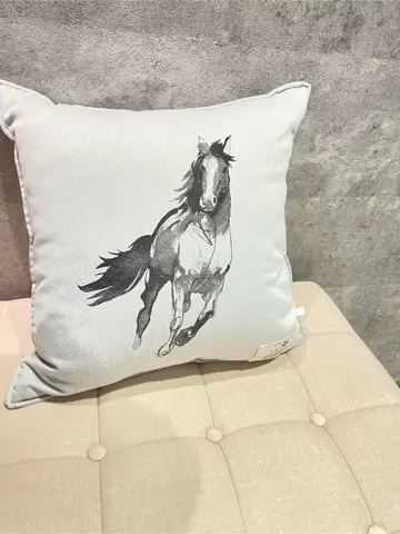 JOSEPH ABBOUD 東　 コーディネート画像