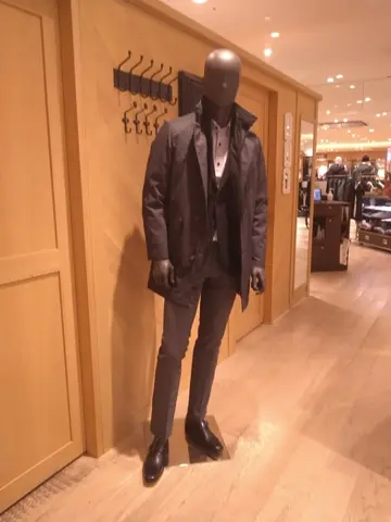 JOSEPH ABBOUD 重留 コーディネート画像