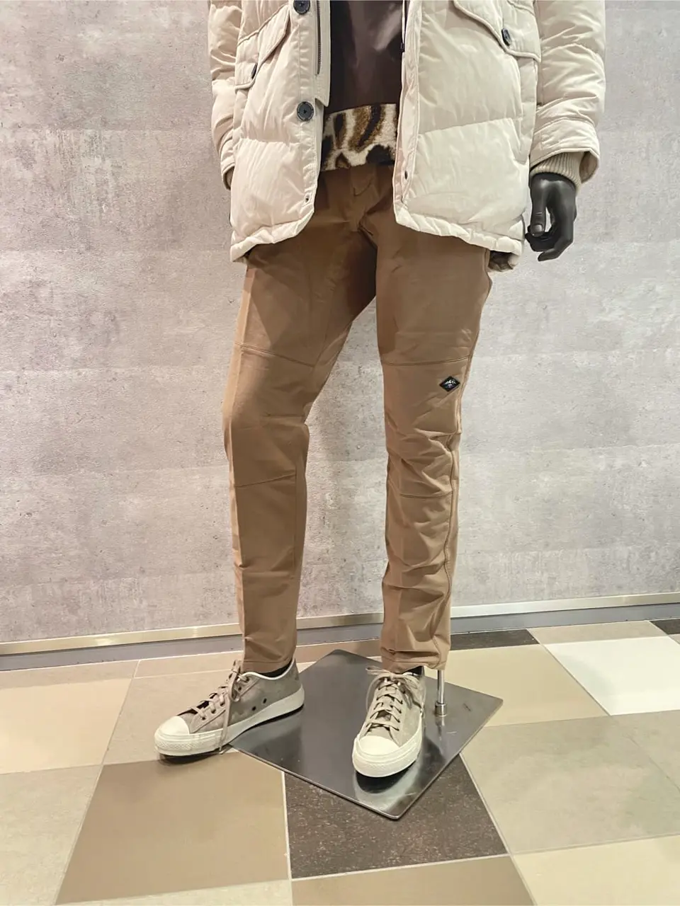 JOSEPH ABBOUD 東　 コーディネート画像