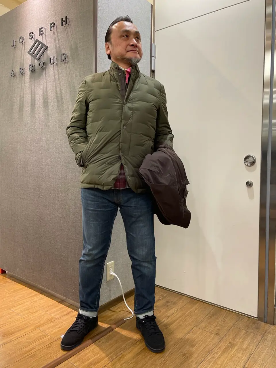 JOSEPH ABBOUD 辰見 コーディネート画像