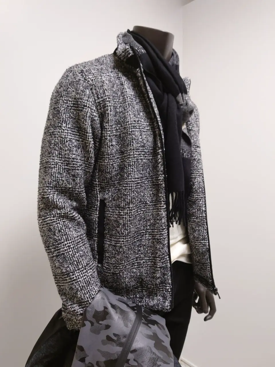 JOSEPH ABBOUD 石川 コーディネート画像