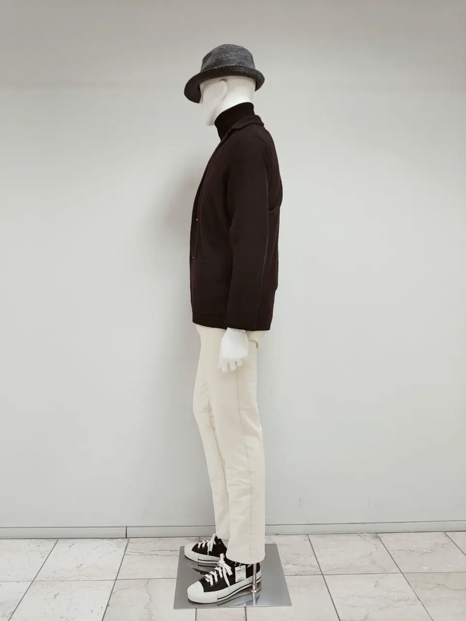 JOSEPH ABBOUD 袋地 コーディネート画像