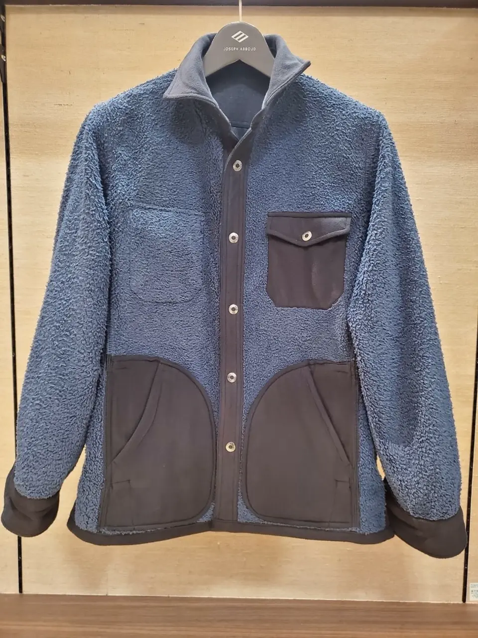 JOSEPH ABBOUD 亀井 コーディネート画像