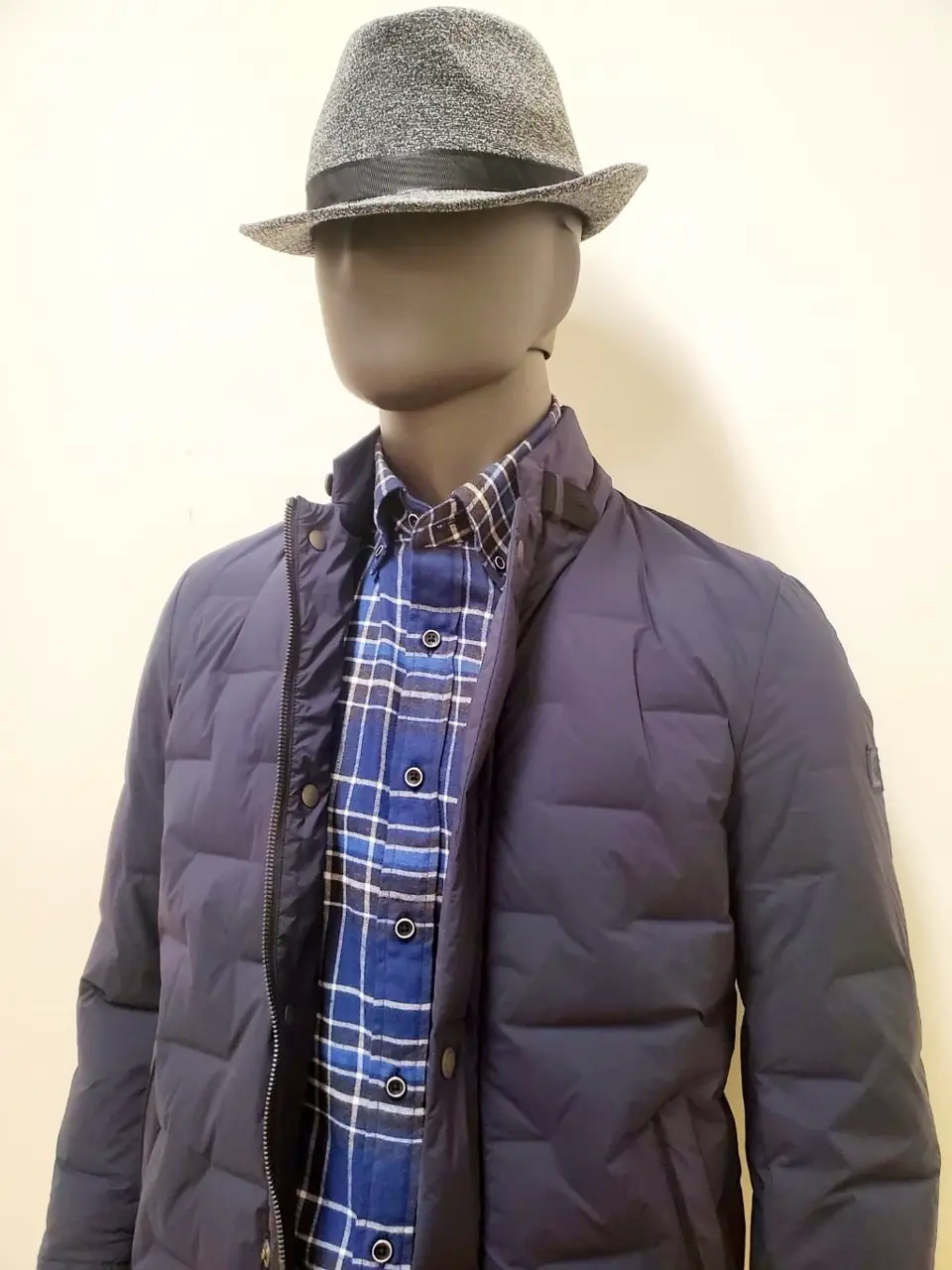 JOSEPH ABBOUD 亀井 コーディネート画像