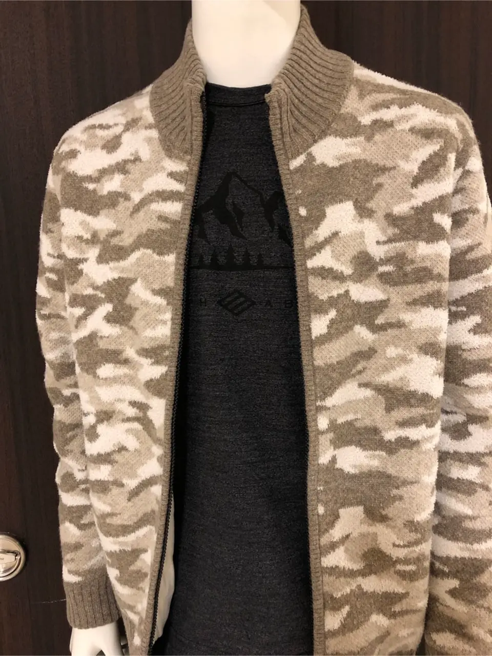 JOSEPH ABBOUD 山口 コーディネート画像