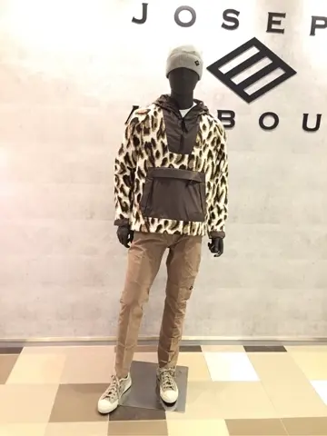 JOSEPH ABBOUD 大久 コーディネート画像