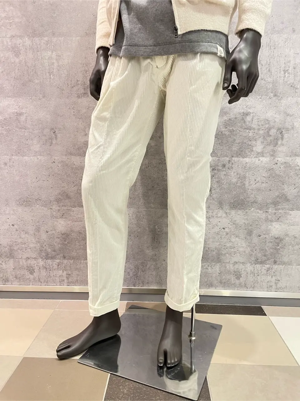 JOSEPH ABBOUD 東　 コーディネート画像