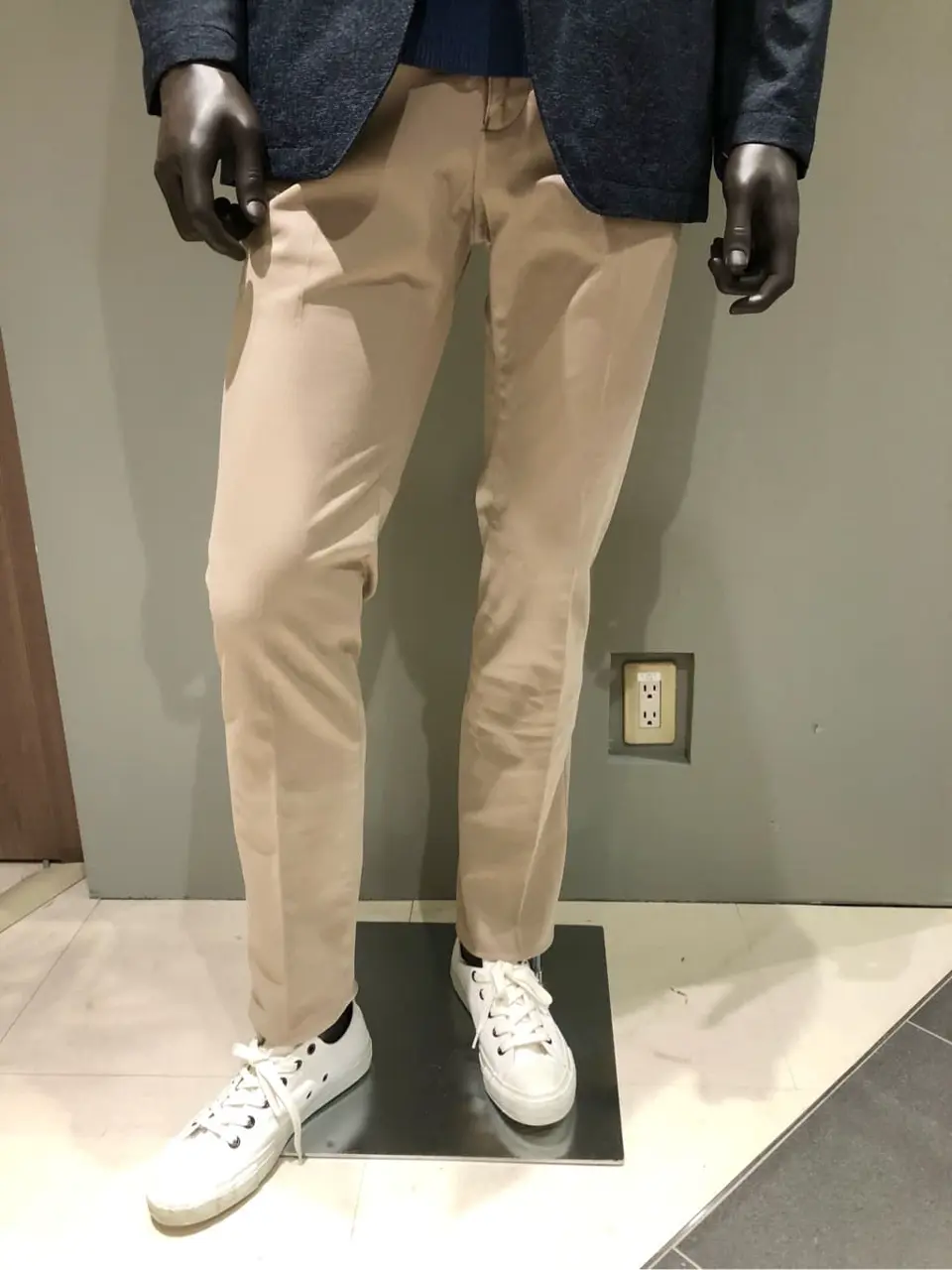 JOSEPH ABBOUD 川田 コーディネート画像