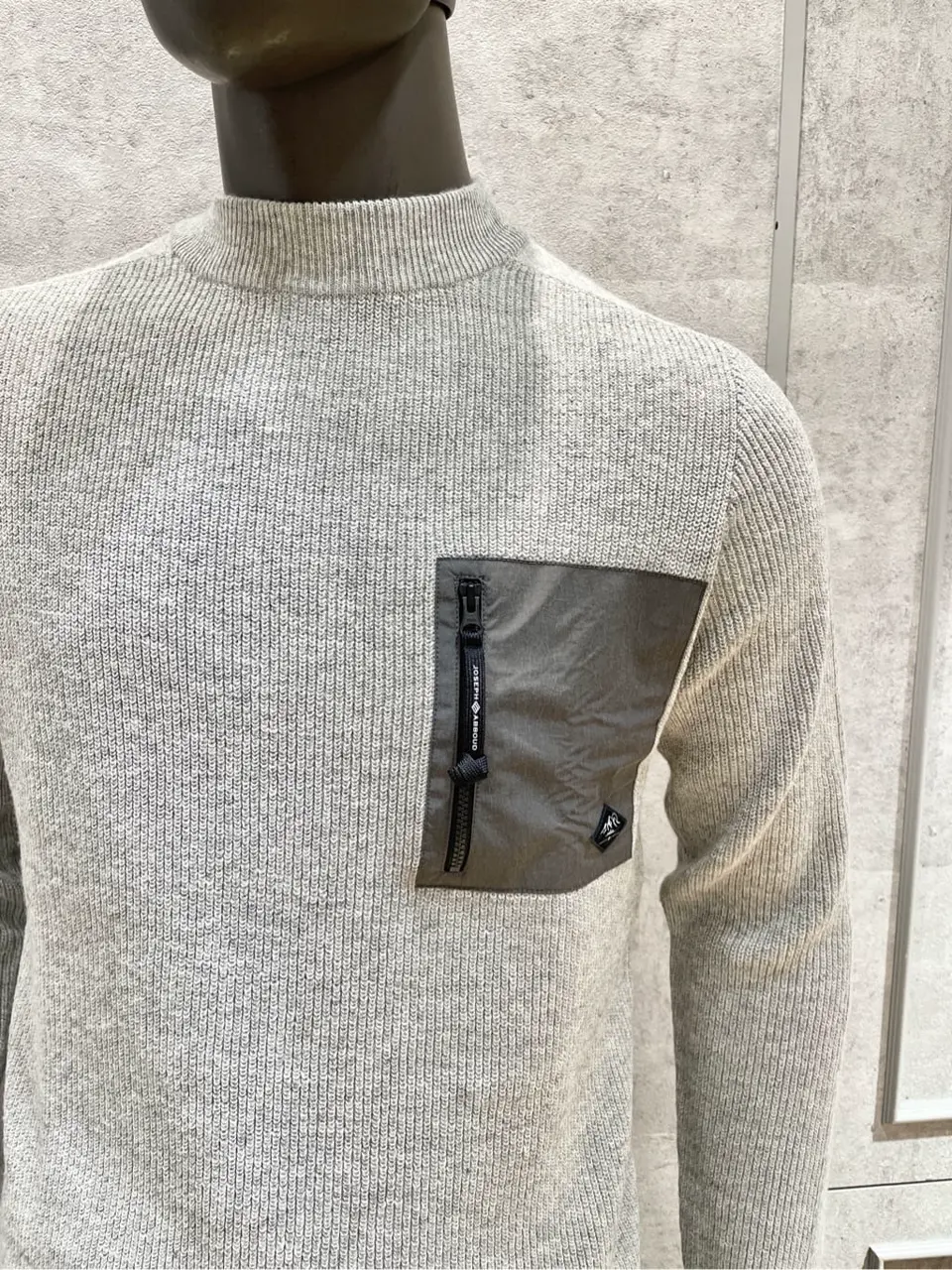 JOSEPH ABBOUD 二澤 コーディネート画像