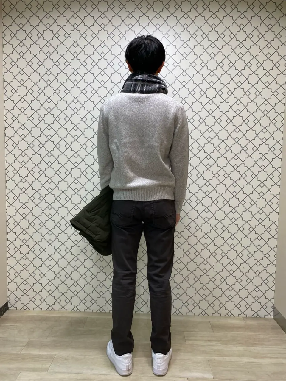 JOSEPH ABBOUD 加藤晴暉 コーディネート画像