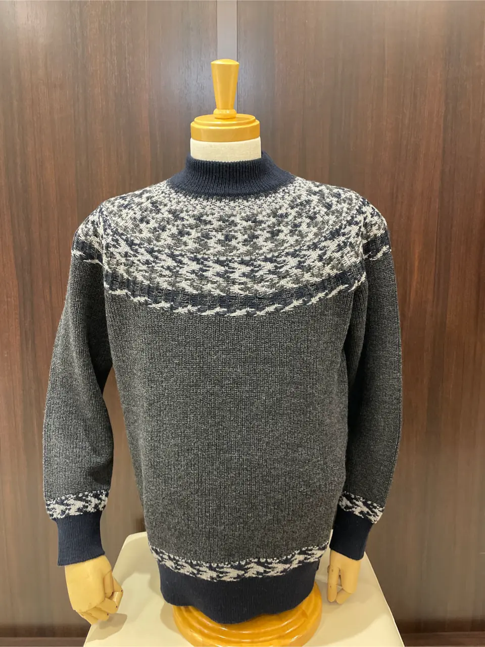 JOSEPH ABBOUD 松山 コーディネート画像