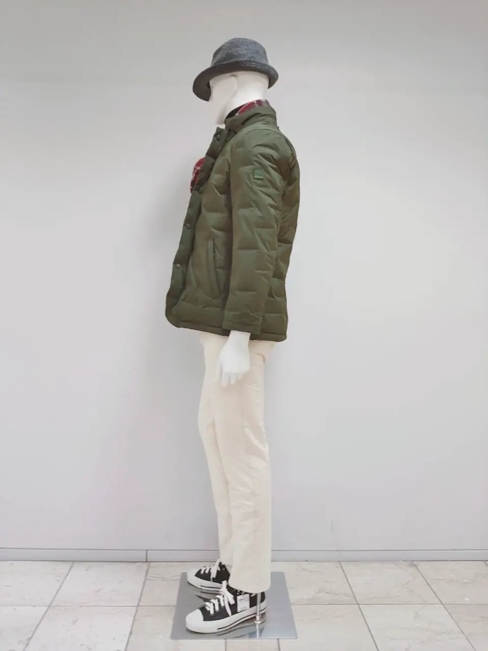 JOSEPH ABBOUD 袋地 コーディネート画像